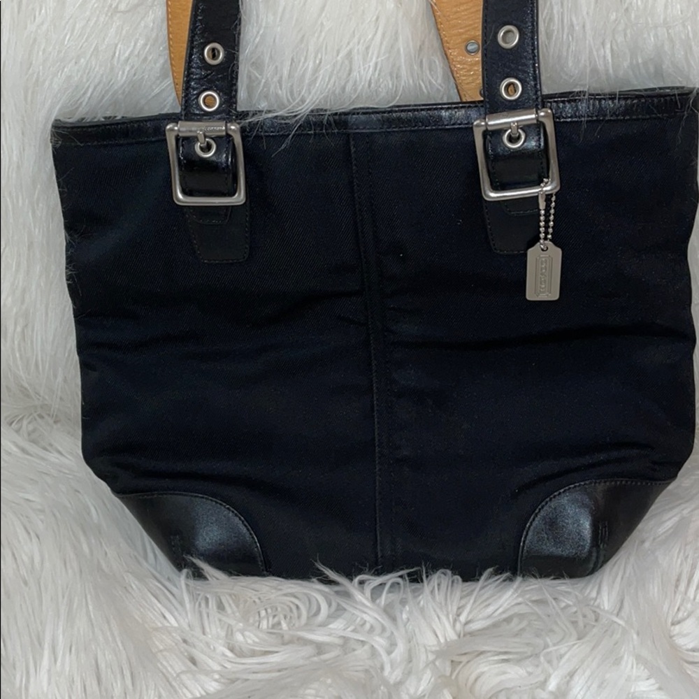 Coach Bag - Picture 2 of 12